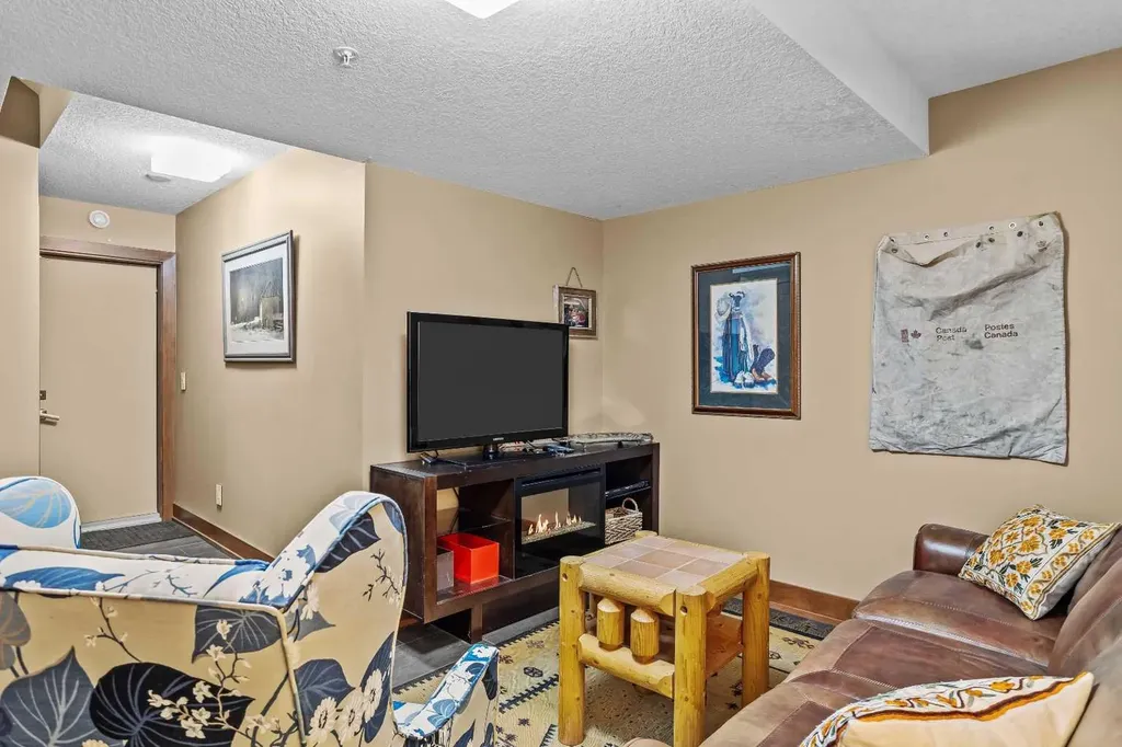 3000J Stewart Creek Drive Canmore AB T1W0G5