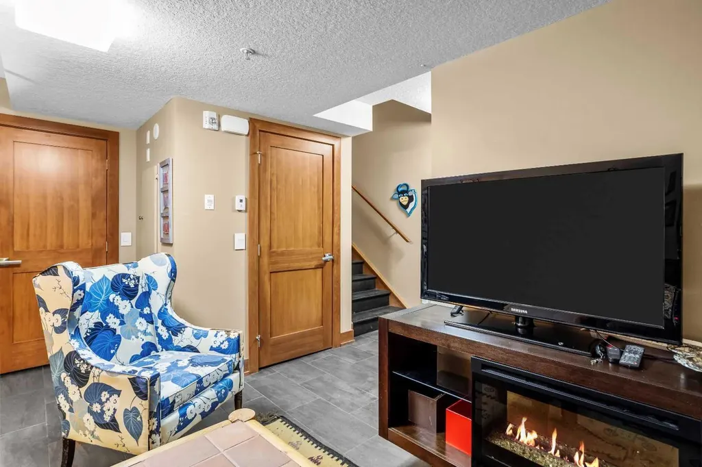 3000J Stewart Creek Drive Canmore AB T1W0G5