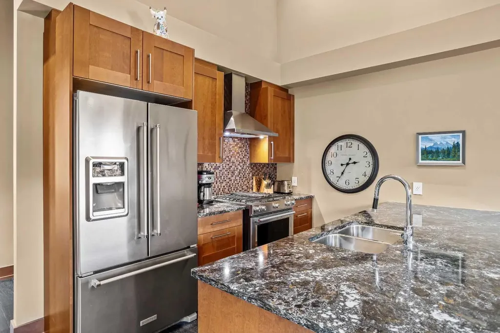 3000J Stewart Creek Drive Canmore AB T1W0G5