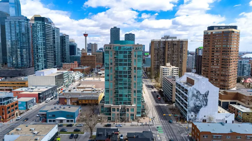 788 12 Avenue SW Calgary AB T2R 0H1