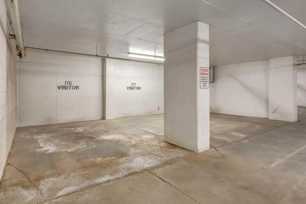 788 12 Avenue SW Calgary AB T2R 0H1