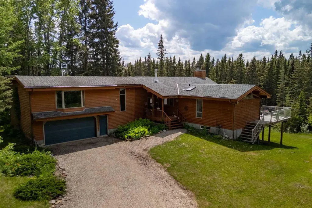 4252 Township Road 322 Rural Mountain View County AB T0M 1X0