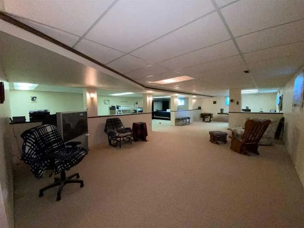 34066 Range Road 45 Rural Mountain View County AB T0M 1X0