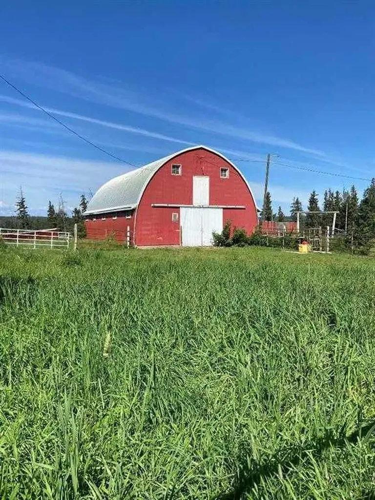 34066 Range Road 45 Rural Mountain View County AB T0M 1X0
