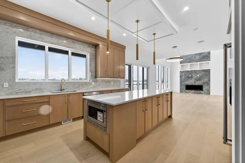 960 South Shore Terrace Chestermere AB T1X 2S2