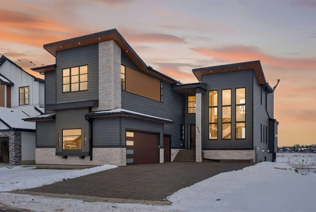 960 South Shore Terrace Chestermere AB T1X 2S2