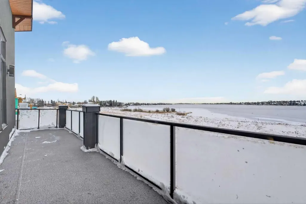 960 South Shore Terrace Chestermere AB T1X 2S2