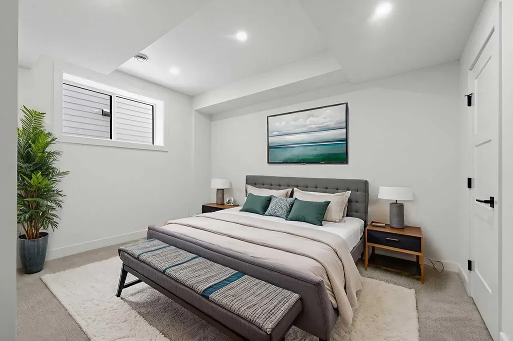 960 South Shore Terrace Chestermere AB T1X 2S2