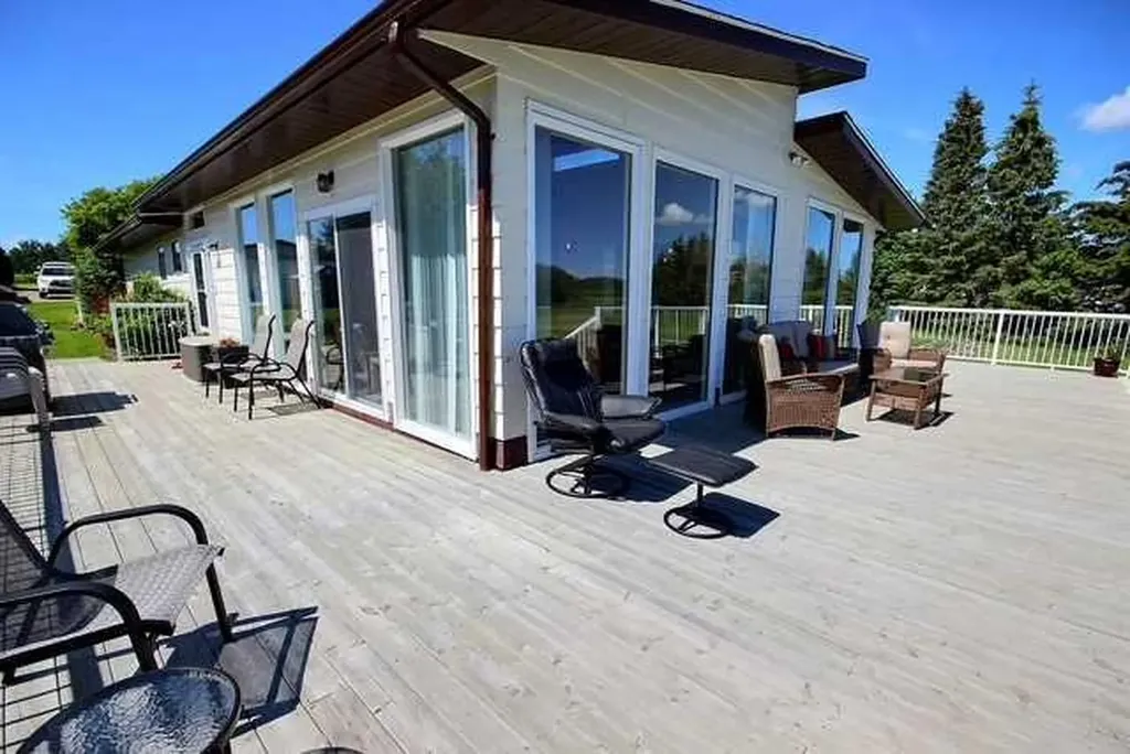 303 Cumming Drive Brightsand Lake SK S0M1J0