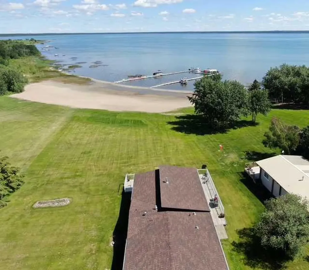 303 Cumming Drive Brightsand Lake SK S0M1J0
