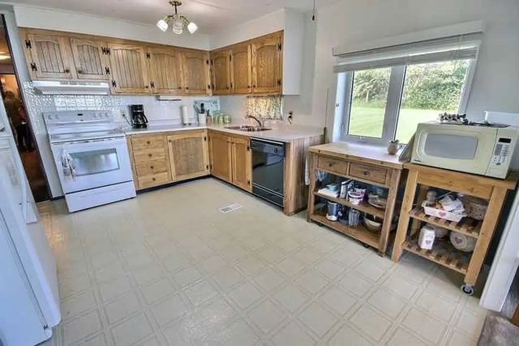 303 Cumming Drive Brightsand Lake SK S0M1J0