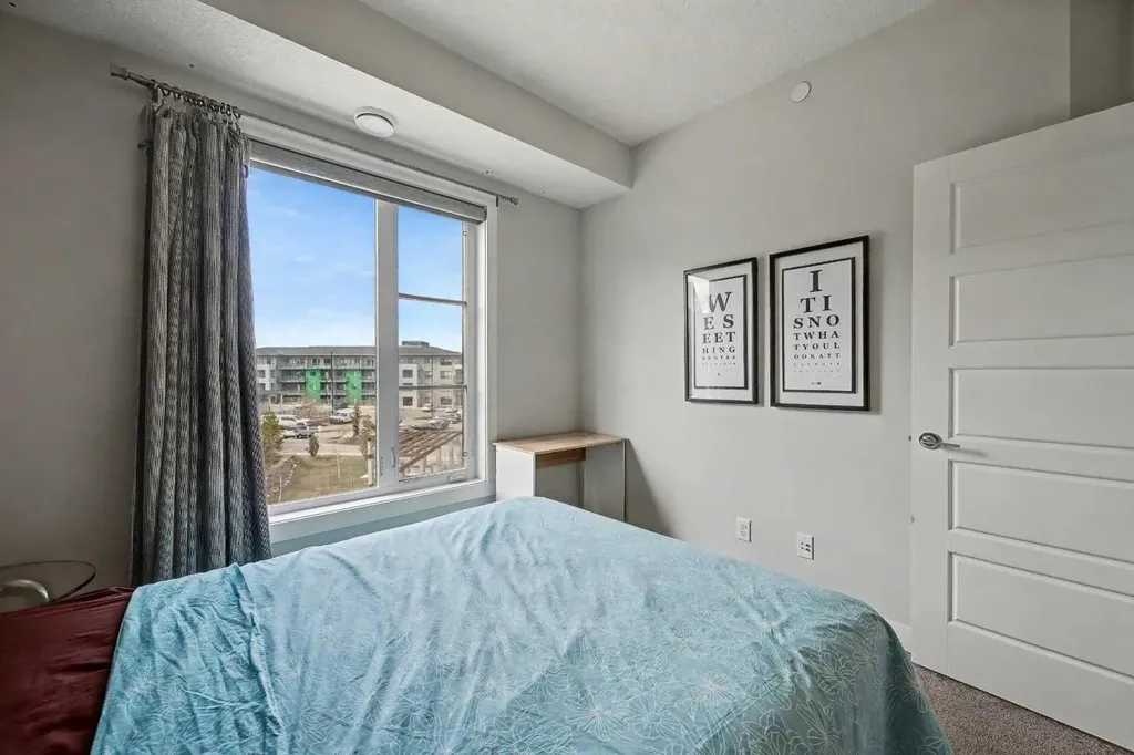 117 Livingston Common NE Calgary AB T3P 1K1