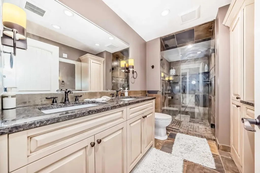10909 Eamon Road NW Calgary AB T3G 5H2