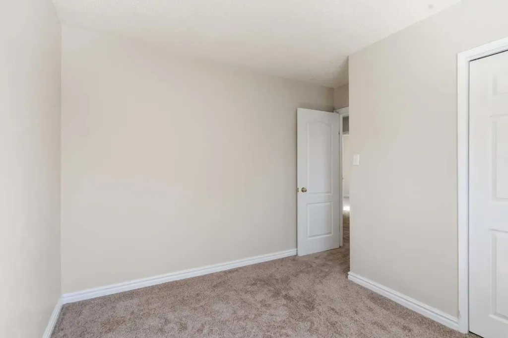 126 Community Lane Saprae Creek AB T9H 5B4