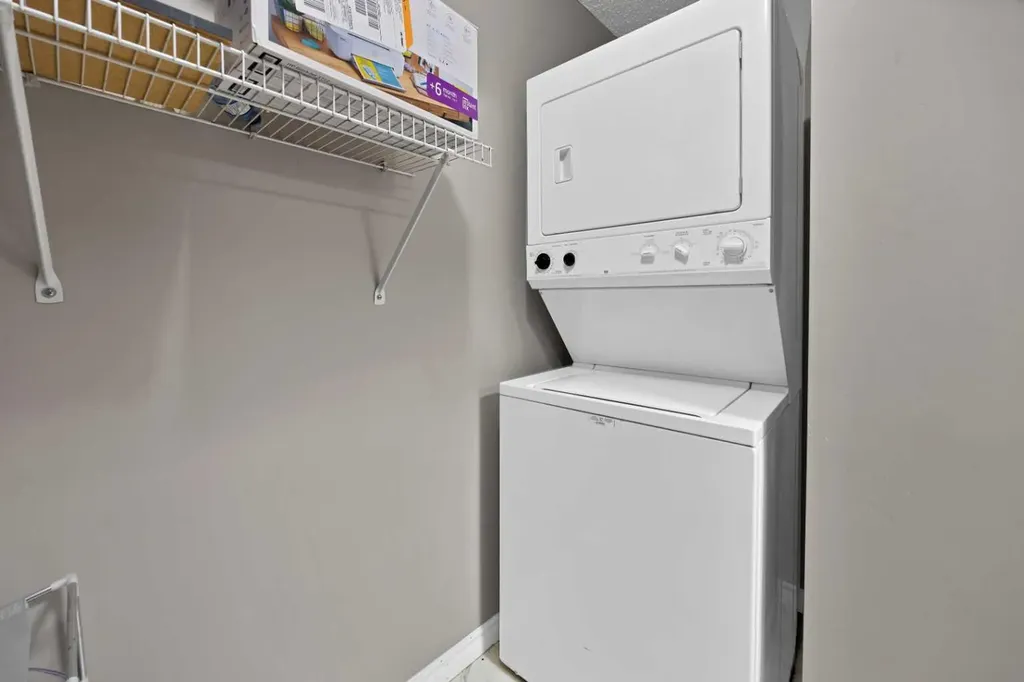 55 Arbour Grove Close NW Calgary AB T3G 4K3