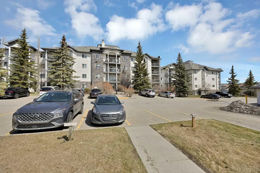 55 Arbour Grove Close NW Calgary AB T3G 4K3