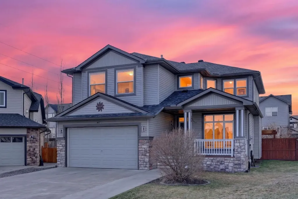 222 West Creek Mews Chestermere AB T1X 1S1