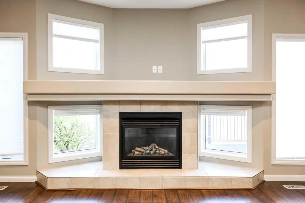 132 Firelight Way W Lethbridge AB T1J 4B2