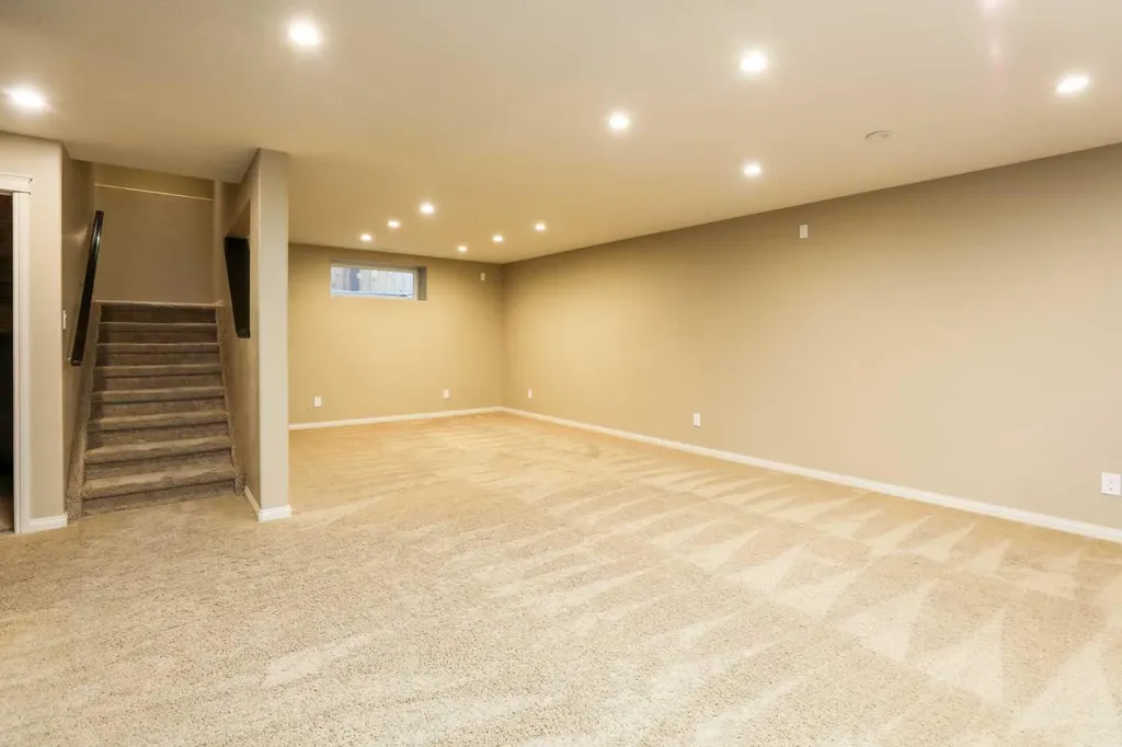 132 Firelight Way W Lethbridge AB T1J 4B2