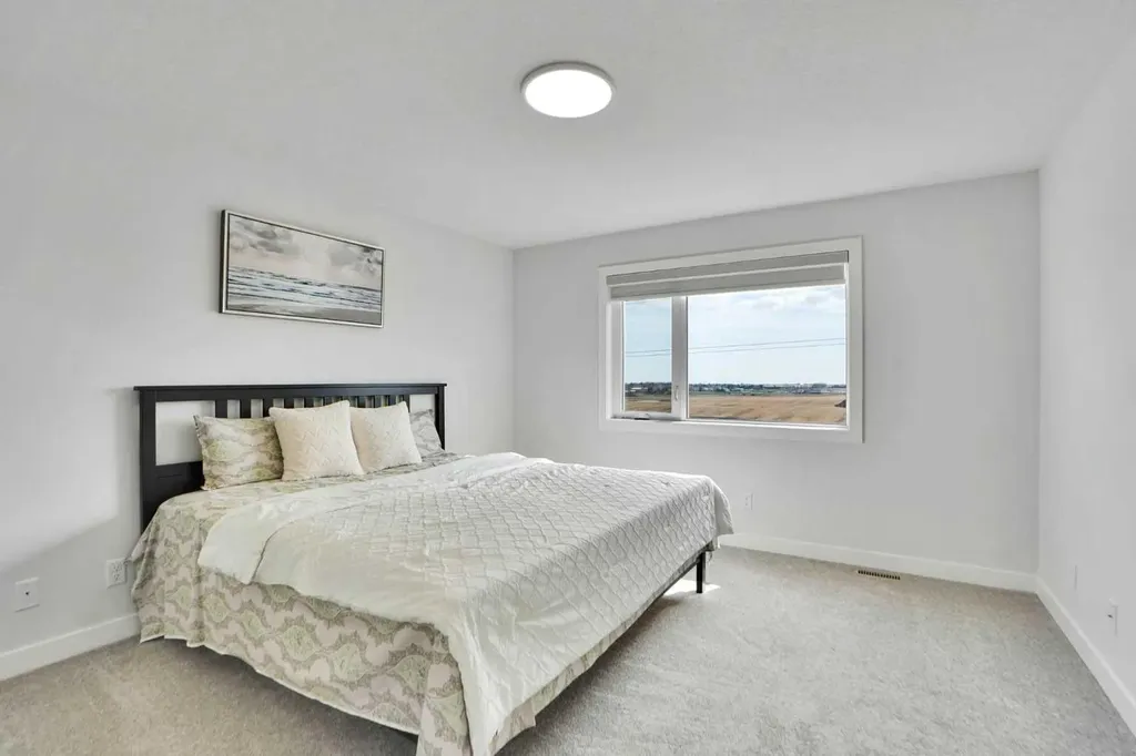 126 Hotchkiss Manor SE Calgary AB T3S 0G1