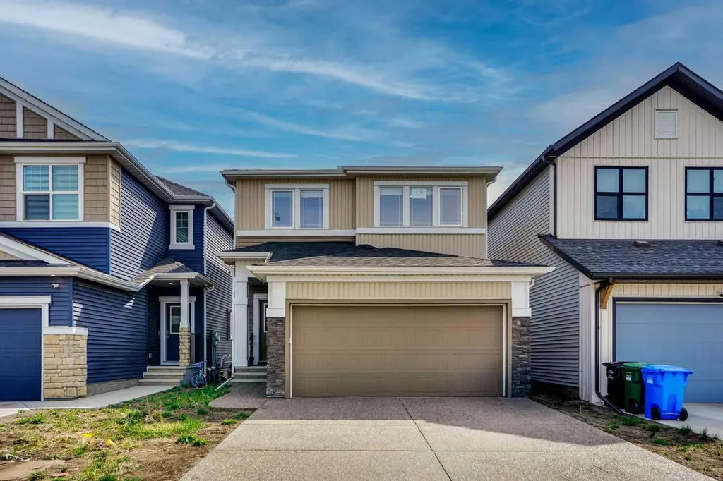 126 Hotchkiss Manor SE Calgary AB T3S 0G1