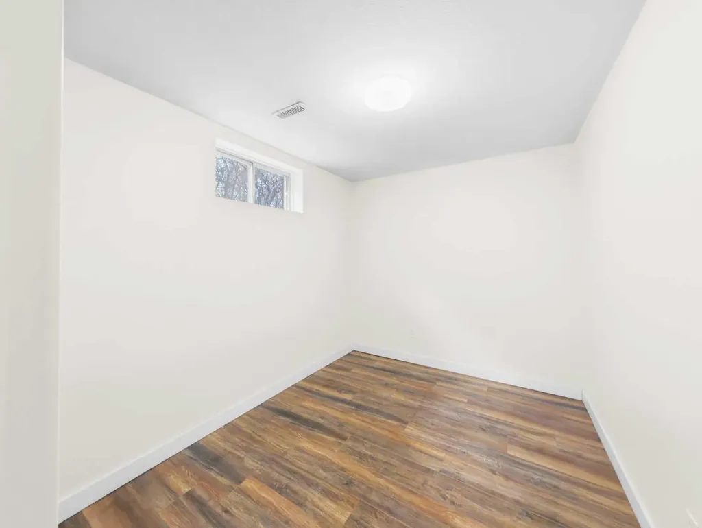 37 Martingrove Way NE Calgary AB T3J2T2