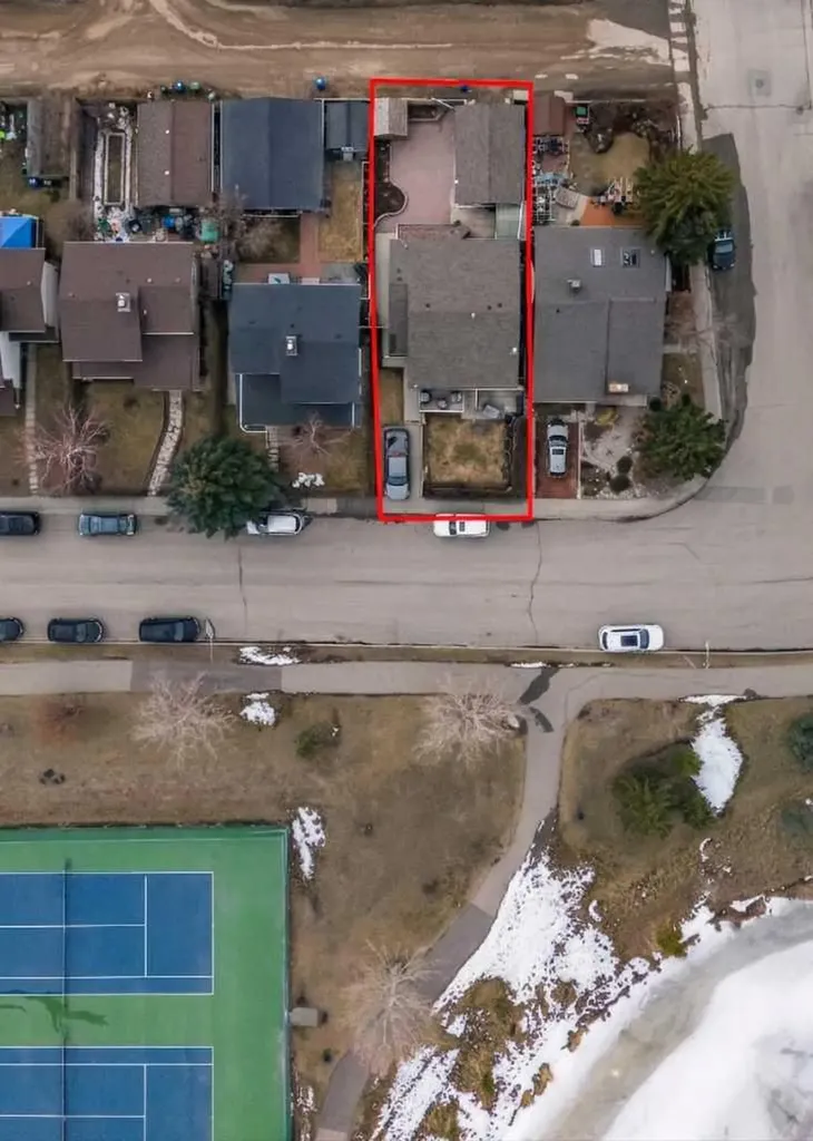 95 Summerwood Road Airdrie AB T4B 1K1