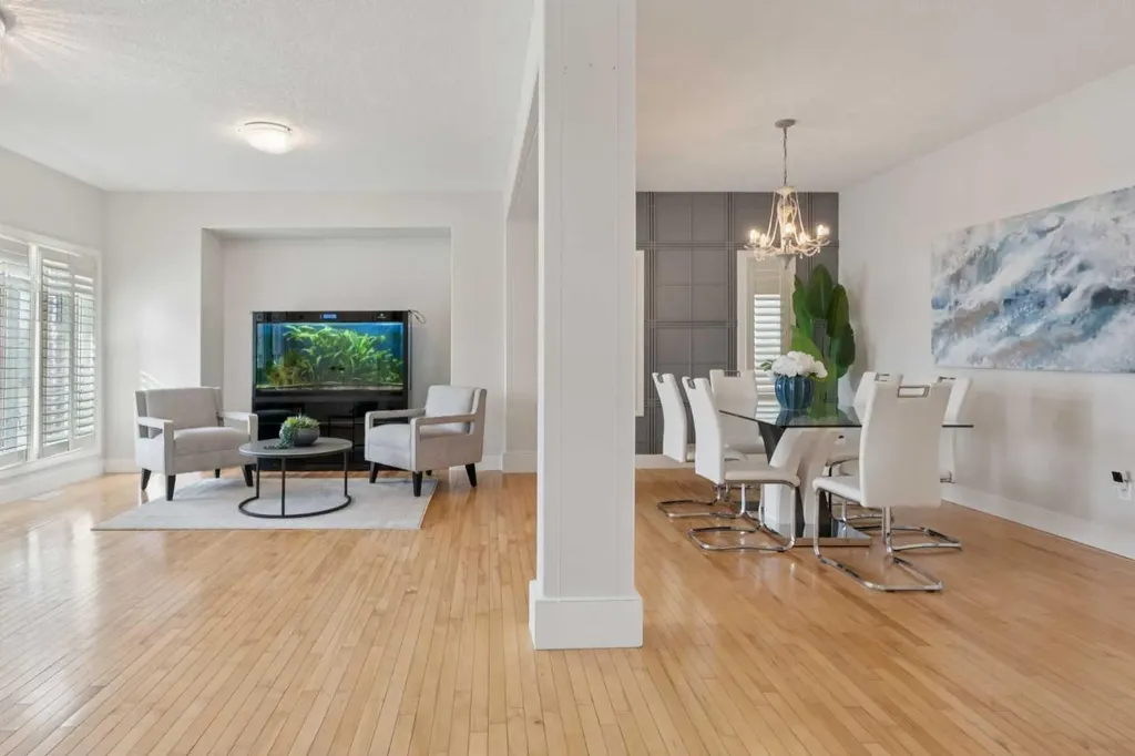 1826 Baywater Street SW Airdrie AB T4B 0A8