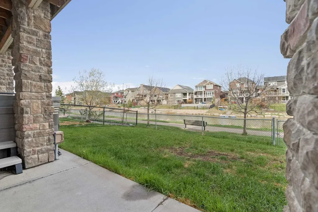 1826 Baywater Street SW Airdrie AB T4B 0A8