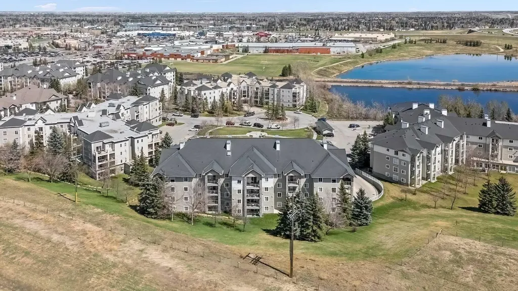5500 Somervale Court SW Calgary AB T2Y4M1