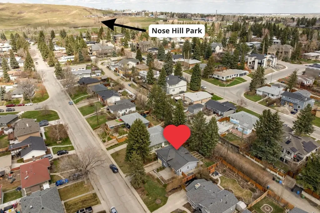 28 Calandar Road NW Calgary AB T2L 0P6
