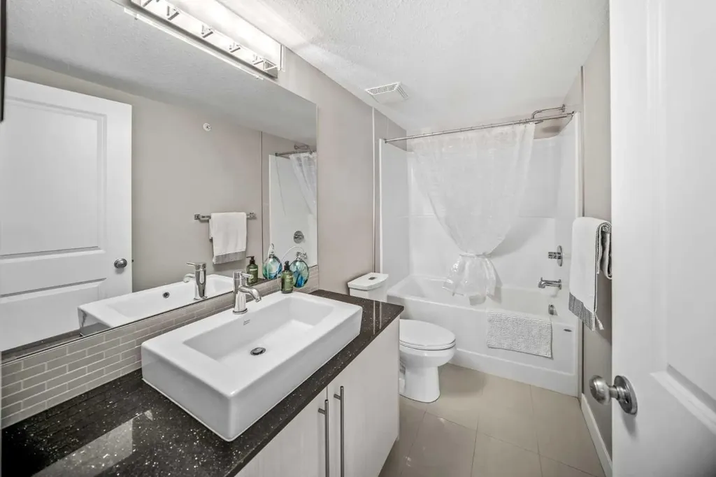 11 Mahogany Row SE Calgary AB T3M 2L6
