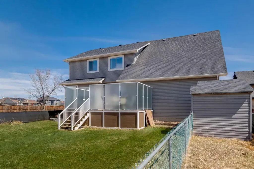 15 Barber Street NW Langdon AB T0J 1X2