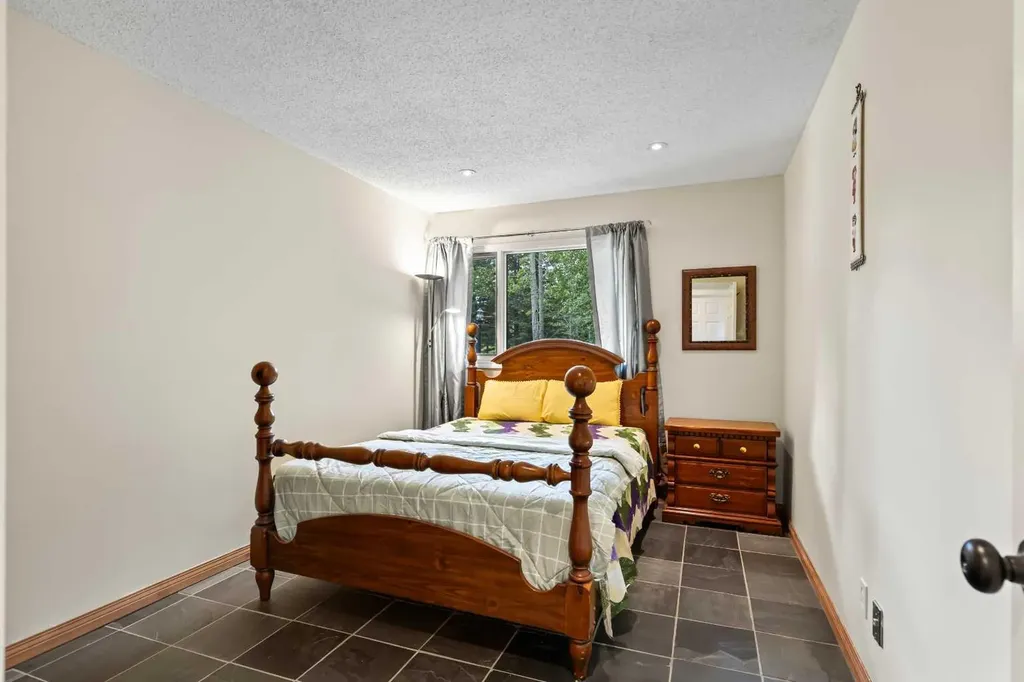51 Redwood Meadows Drive Rural Rocky View County AB T3Z 1A3