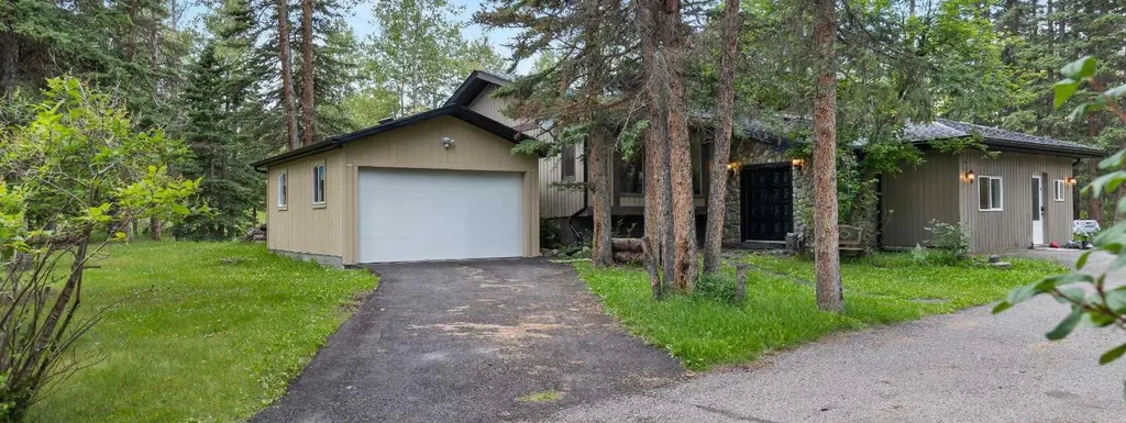 51 Redwood Meadows Drive Rural Rocky View County AB T3Z 1A3
