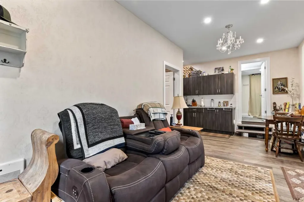 51 Redwood Meadows Drive Rural Rocky View County AB T3Z 1A3