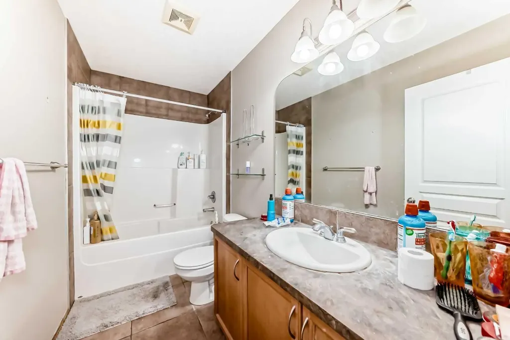 225 Kincora Heights NW Calgary AB T3R 1N6