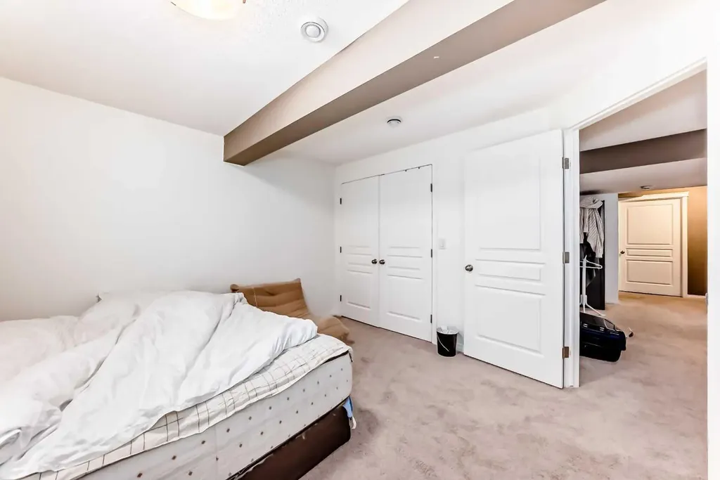 225 Kincora Heights NW Calgary AB T3R 1N6