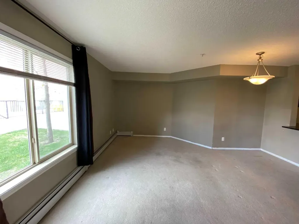 403 Mackenzie Way SW Airdrie AB T4B 3V7