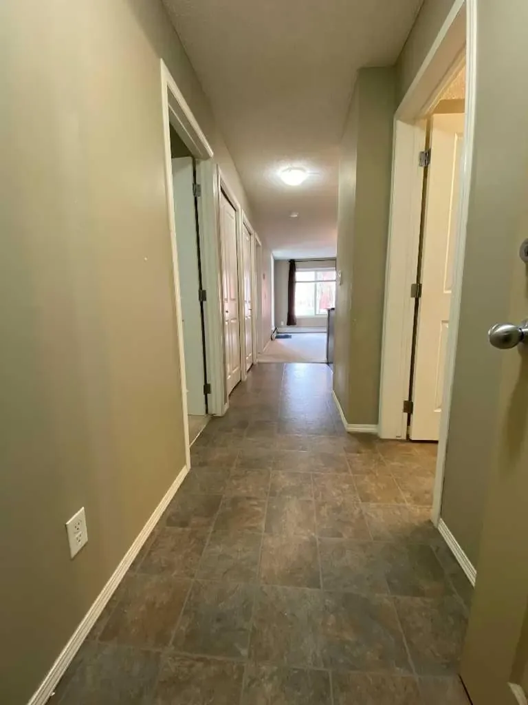 403 Mackenzie Way SW Airdrie AB T4B 3V7