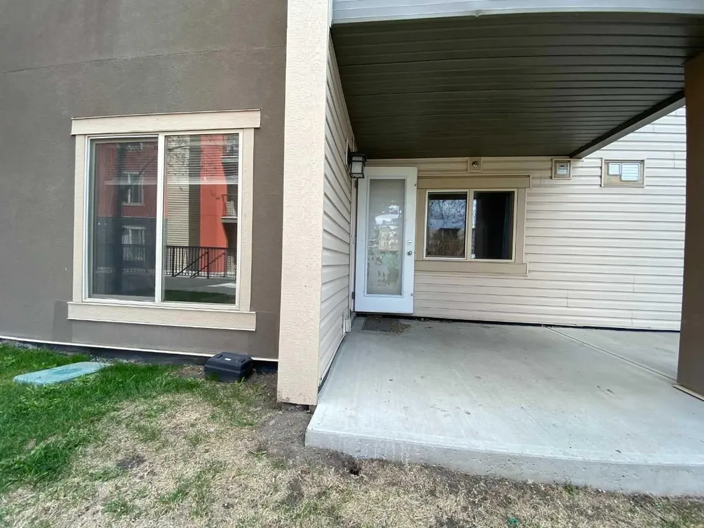 403 Mackenzie Way SW Airdrie AB T4B 3V7