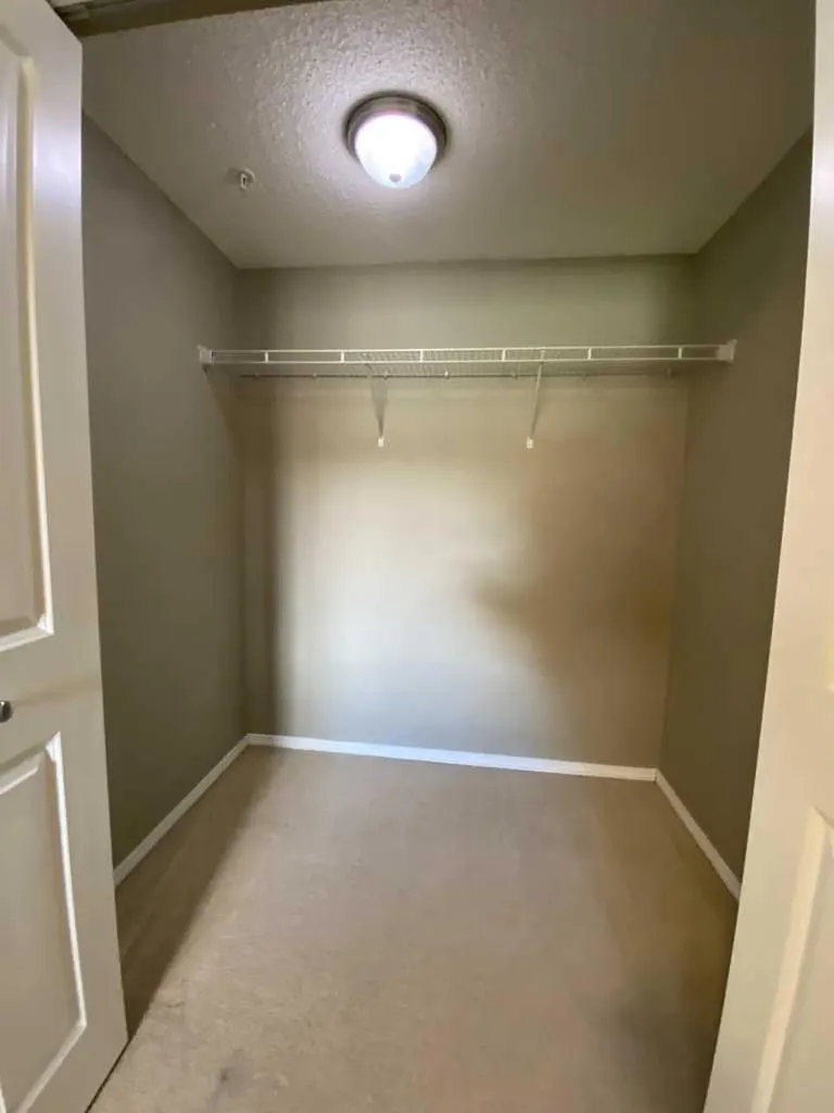 403 Mackenzie Way SW Airdrie AB T4B 3V7