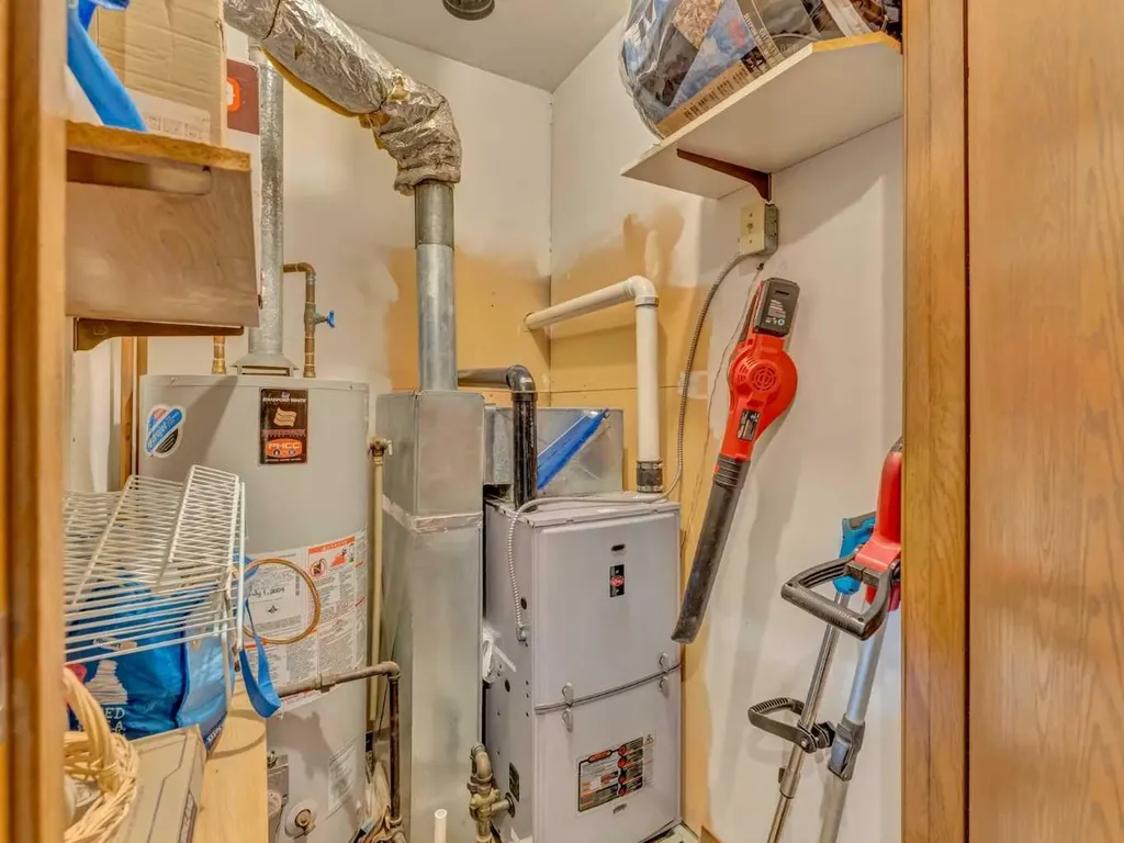 437 3 Avenue Bassano AB T0J0B0