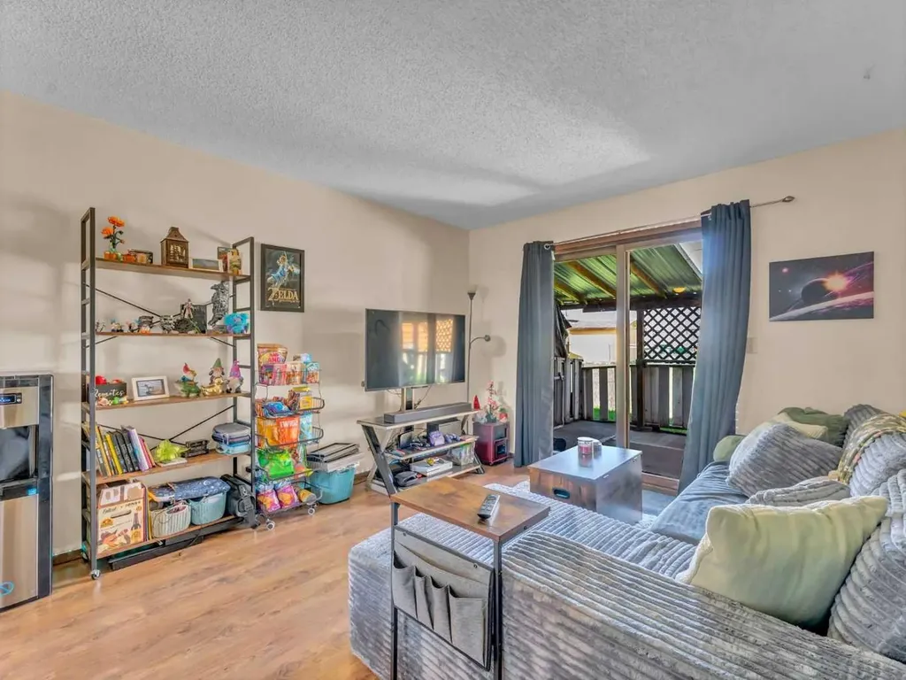 437 3 Avenue Bassano AB T0J0B0