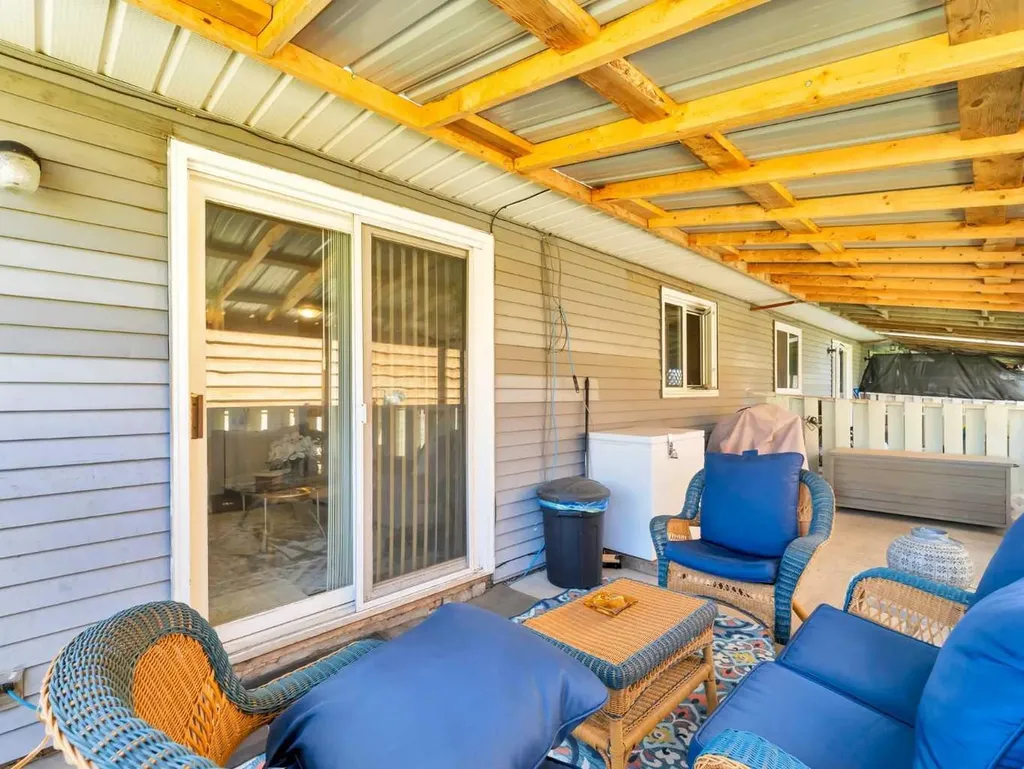 437 3 Avenue Bassano AB T0J0B0