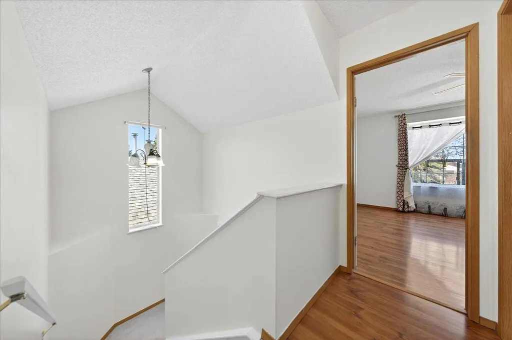 124 Martinwood Court NE Calgary AB T3J 3H2