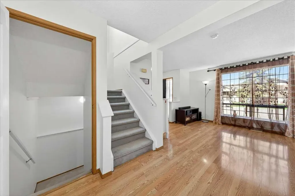 124 Martinwood Court NE Calgary AB T3J 3H2