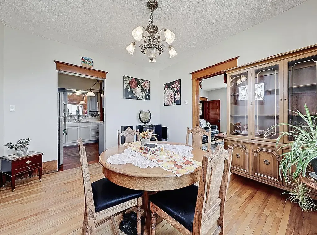 5136 54 Avenue Stavely AB T0L 1Z0