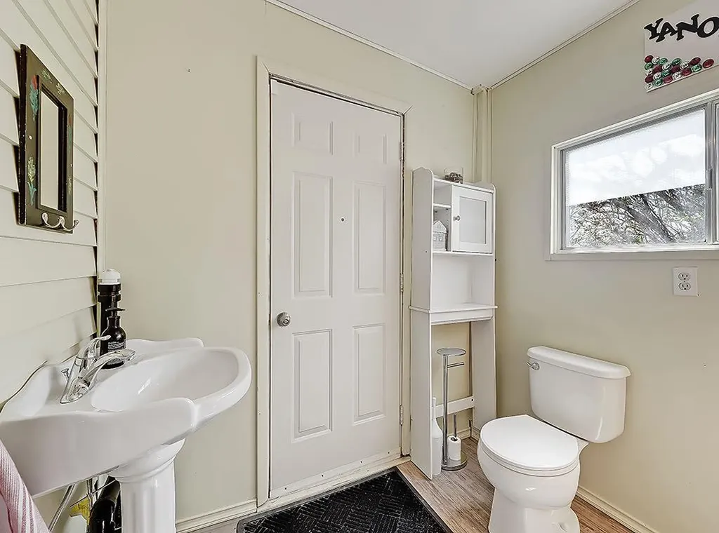 5136 54 Avenue Stavely AB T0L 1Z0
