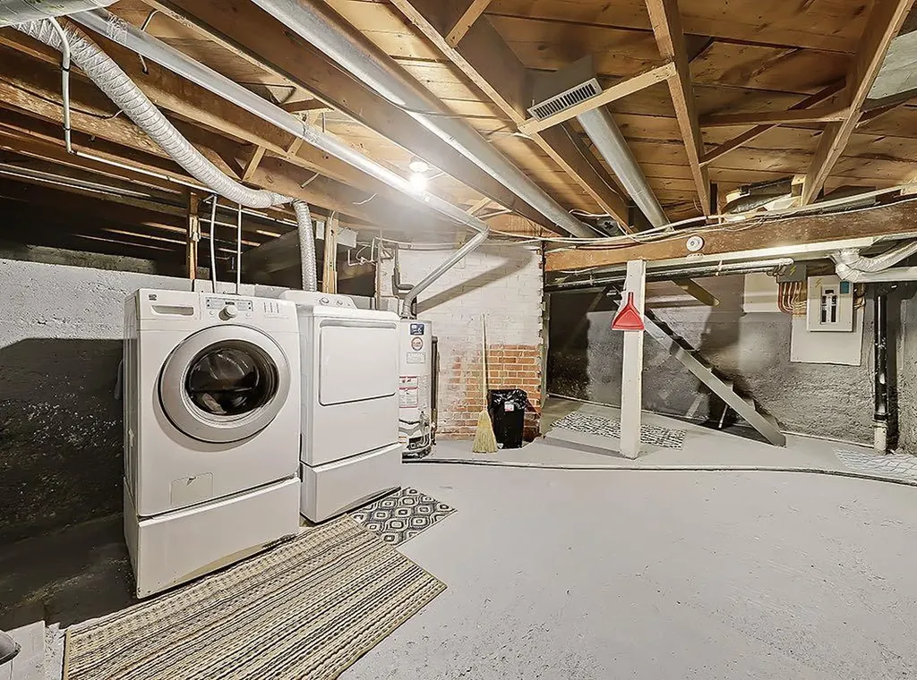 5136 54 Avenue Stavely AB T0L 1Z0